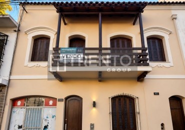 CASA CON ESPACIOS AMPLIOS - Vicente Lopez